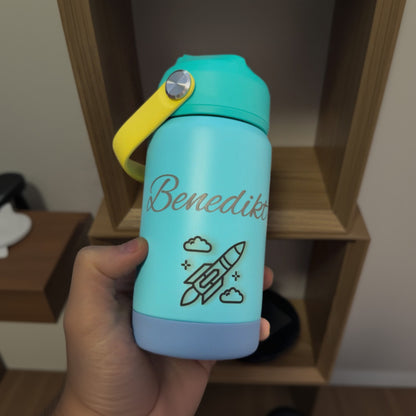 hellblaue Thermoflasche